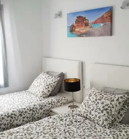 Casa Sea Front فيلة كوستا تاغيسي